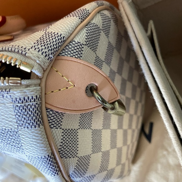 SOLD 😻 - Picture 5 of 12